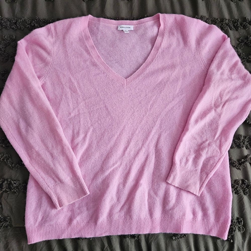 100% cashmere ✨ Nordstrom soft luxe sweater in pink